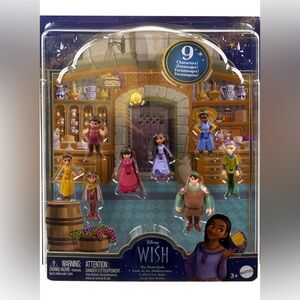 BRAND NEW: Disney’s Wish “The Teens” 8 Mini Posable Doll Figure Set